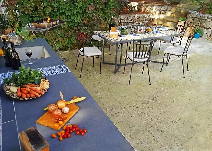 Quercus Apartment